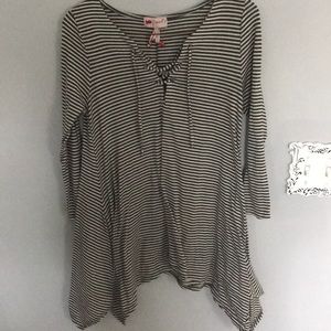 Green and white stripes v neck